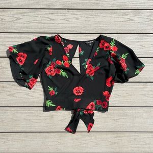 Express | Women’s Crop Tie Back Floral Top